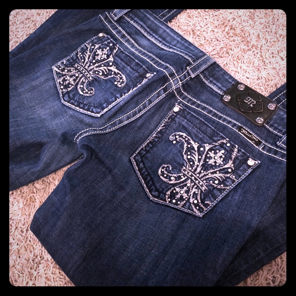 SOLDMiss Me Fluer de Lis Jeans